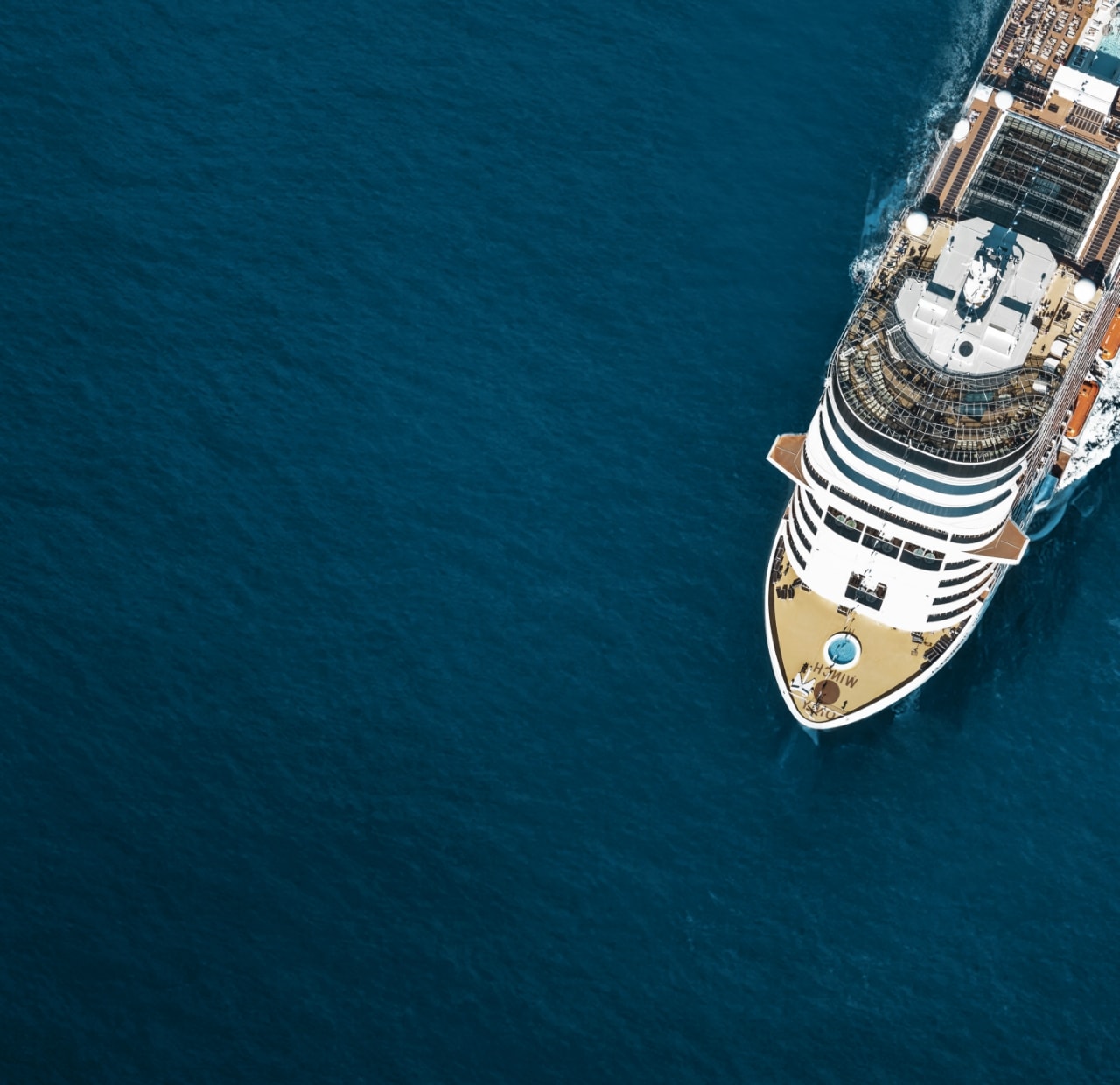 Book your next MSC Cruise holiday with our Flash sale and sail away, hurry while this offer lasts!